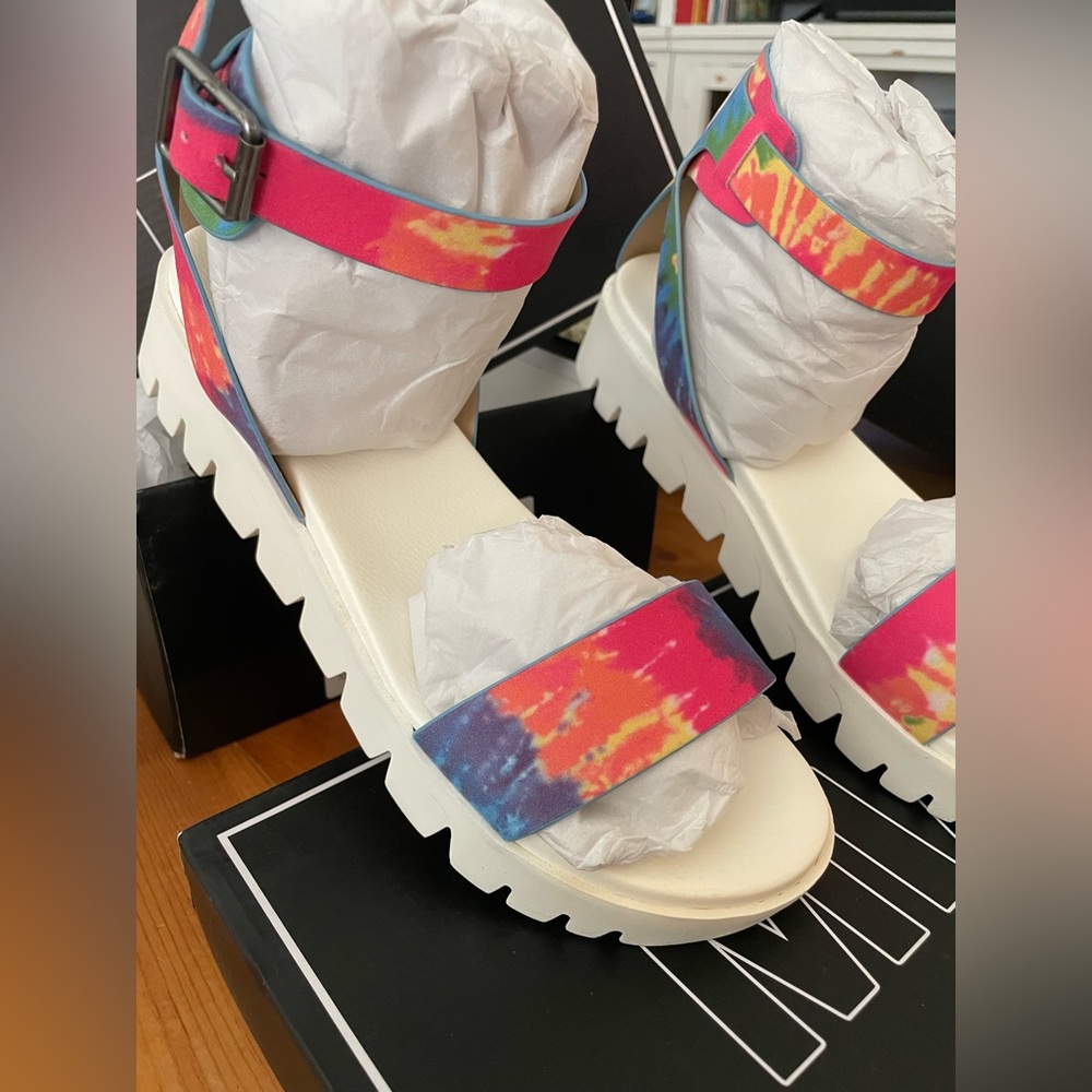 MIA Platform Sandals Size 9 “nwt